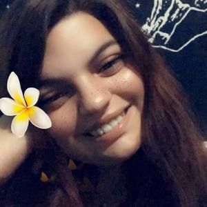 Meet your Posher, Leah